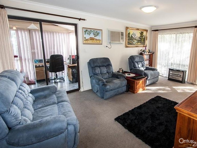 2/22 The Pines Close, Happy Valley SA 5159