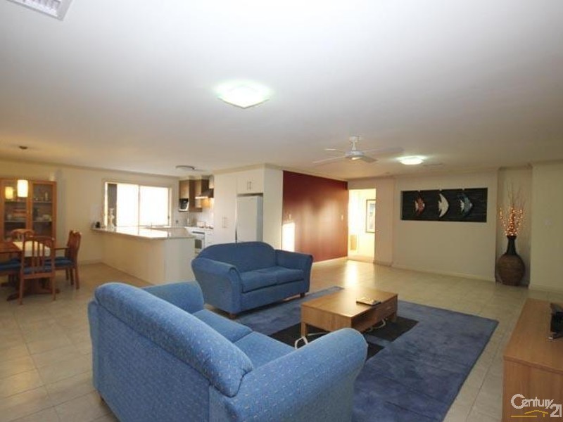 2 Lighthouse Terrace, Seaford Meadows SA 5169