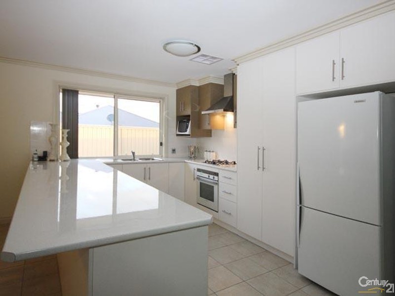 2 Lighthouse Terrace, Seaford Meadows SA 5169