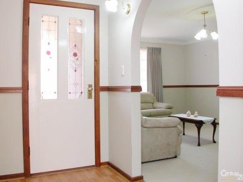 7 Ogwell Crescent, Reynella East SA 5161