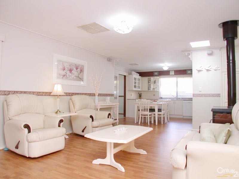 7 Ogwell Crescent, Reynella East SA 5161