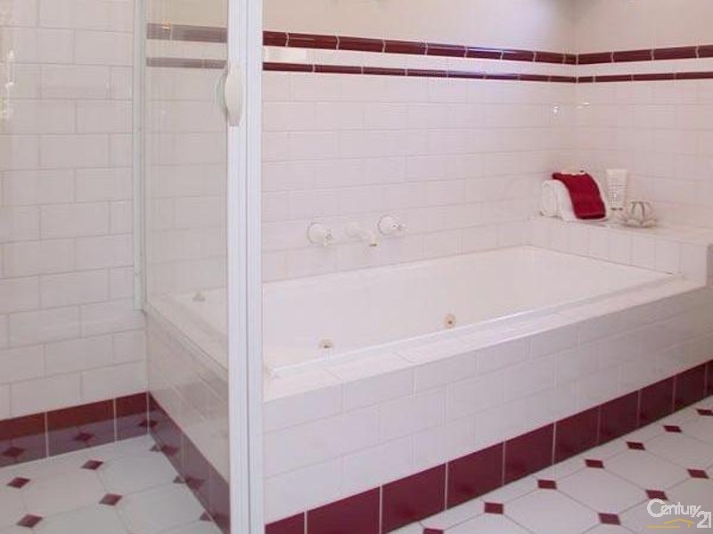 7 Ogwell Crescent, Reynella East SA 5161