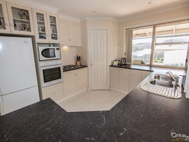 22 Newfield Drive, Reynella SA 5161