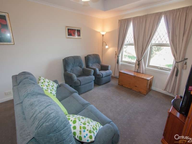 22 Newfield Drive, Reynella SA 5161