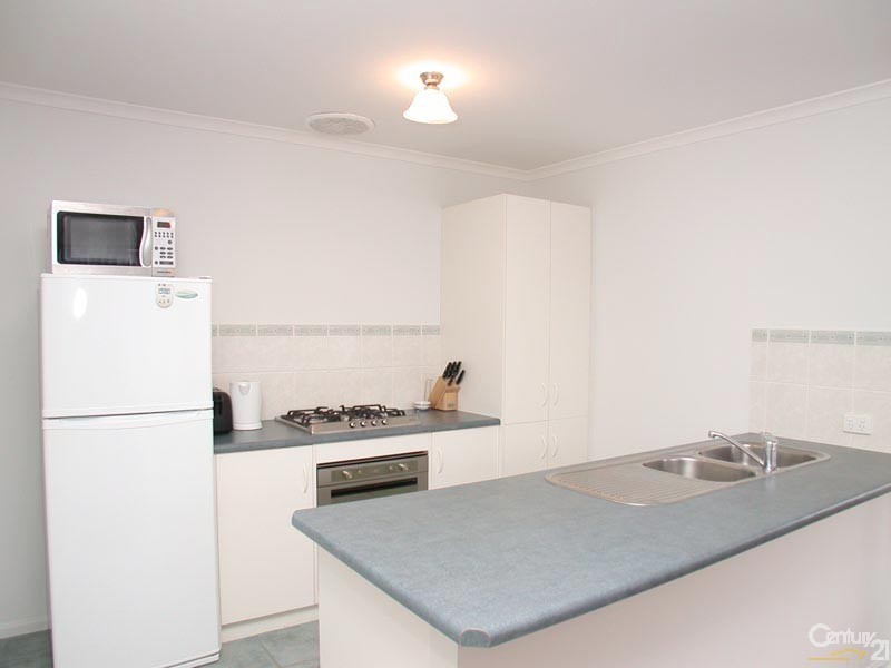 6 Swinton Close, Christie Downs SA 5164