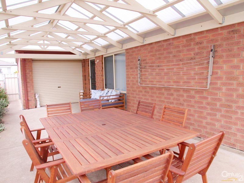 6 Swinton Close, Christie Downs SA 5164