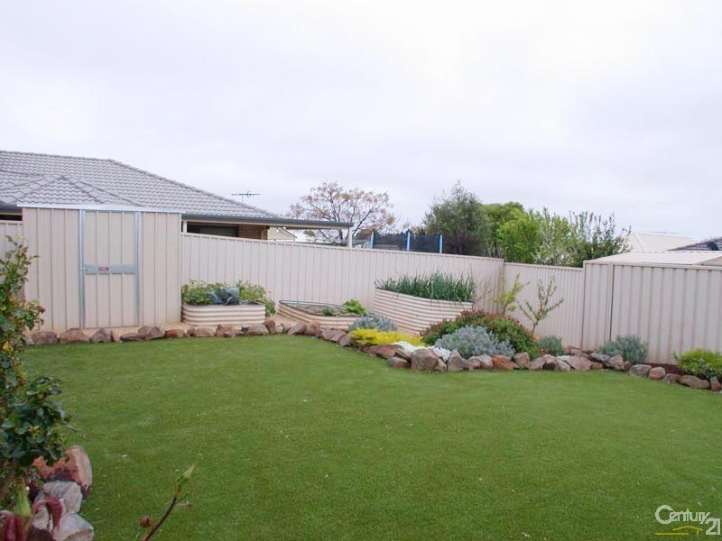 6 Swinton Close, Christie Downs SA 5164