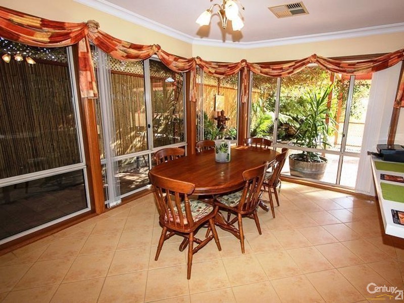1 Preston Court, Moana SA 5169