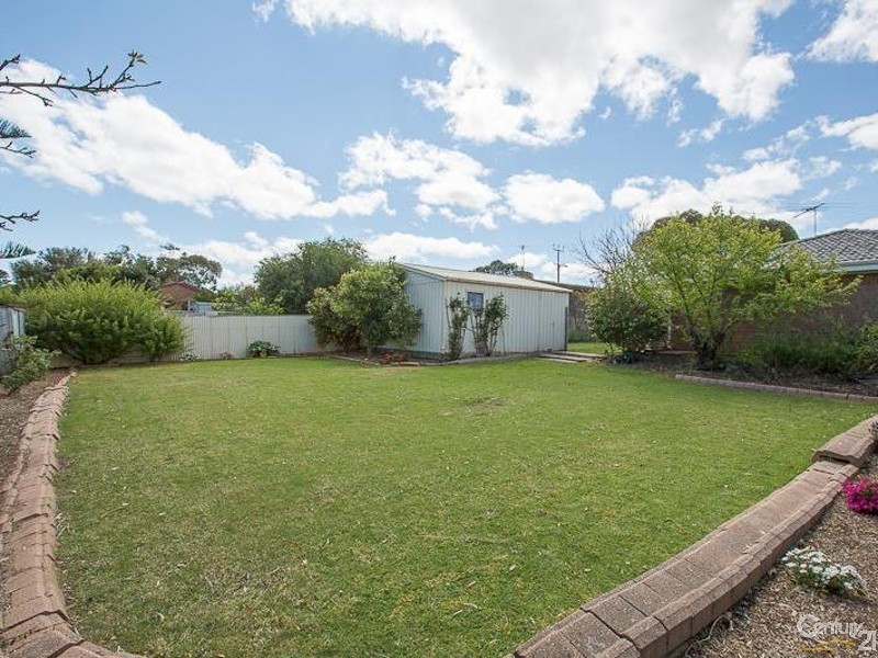 28  Second Avenue, Moana SA 5169