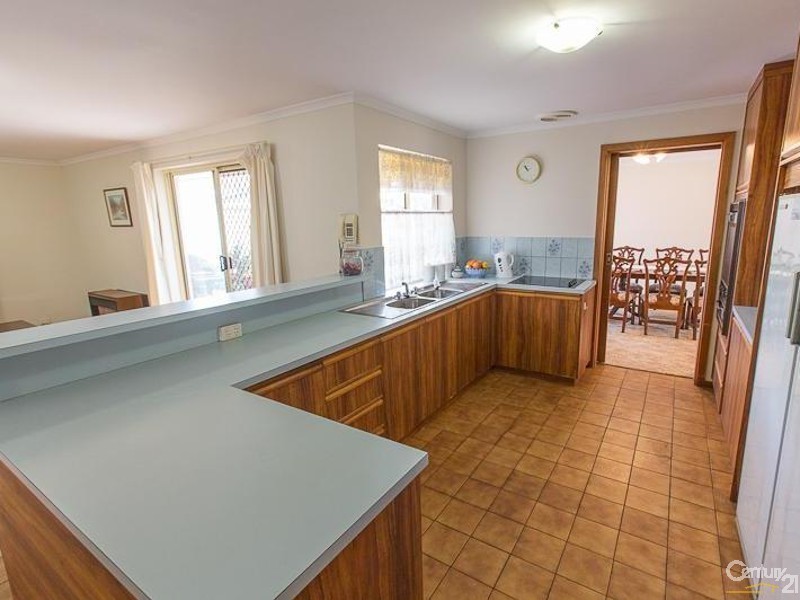 28  Second Avenue, Moana SA 5169