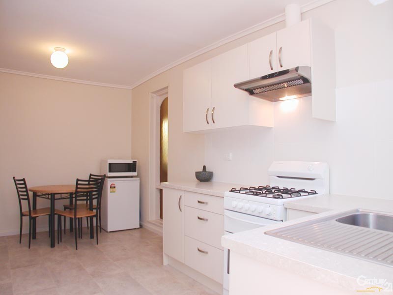 5/60 Booth Avenue, Morphett Vale SA 5162