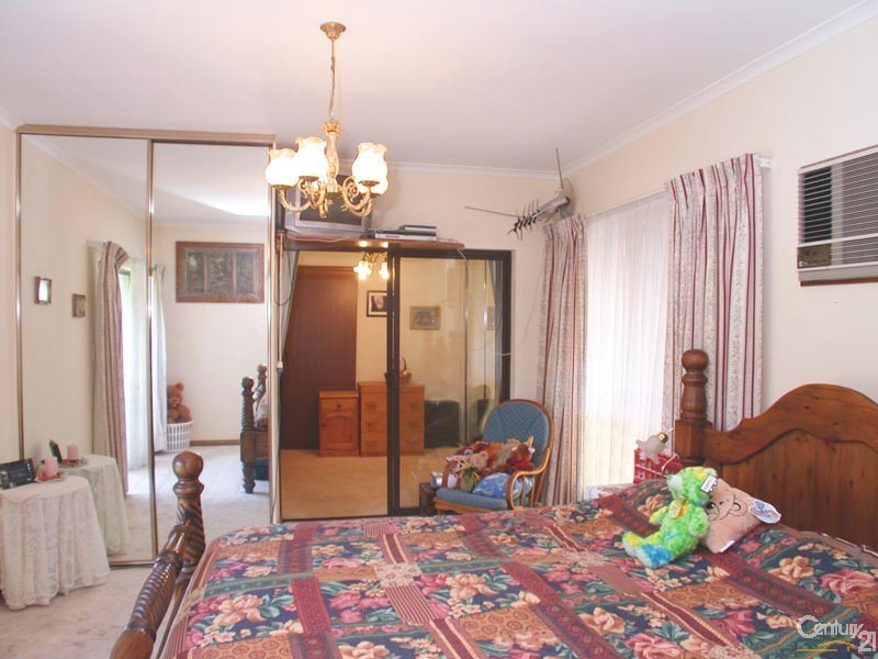 3 Chestnut Place, Hackham West SA 5163