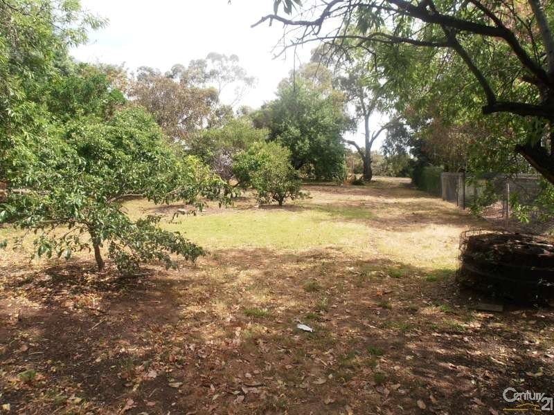 203 Chandlers Hill Road, Happy Valley SA 5159