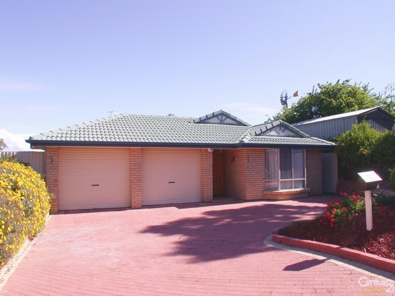 4 Reserve Parade, Morphett Vale SA 5162