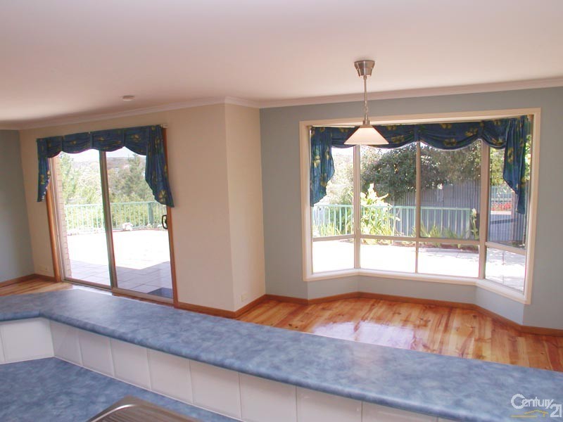 4 Reserve Parade, Morphett Vale SA 5162
