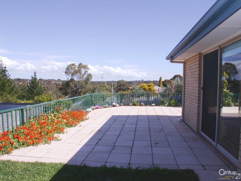 4 Reserve Parade, Morphett Vale SA 5162