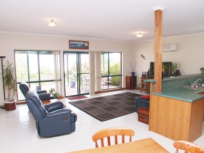 9 Harbour Drive, Seaford Rise SA 5169