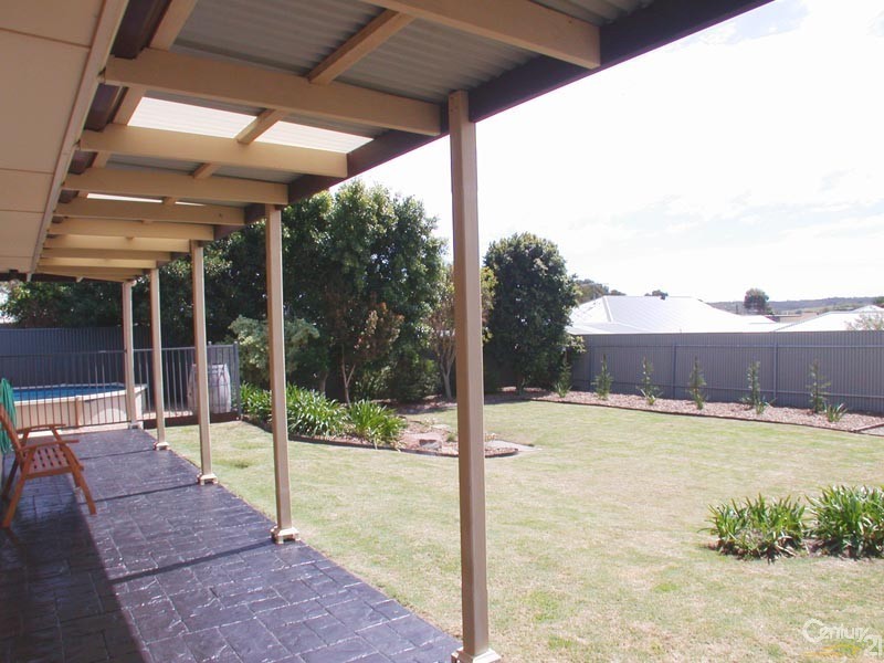 7 Dom Street, Mclaren Flat SA 5171