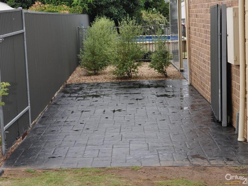 7 Dom Street, Mclaren Flat SA 5171