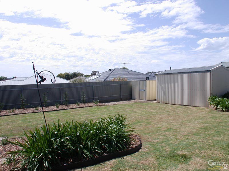 7 Dom Street, Mclaren Flat SA 5171