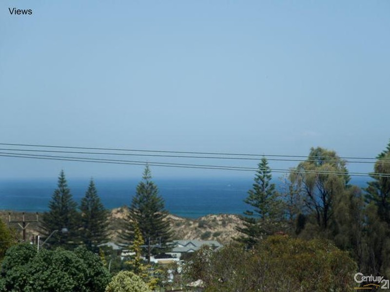 27 Griffiths Drive, Moana SA 5169