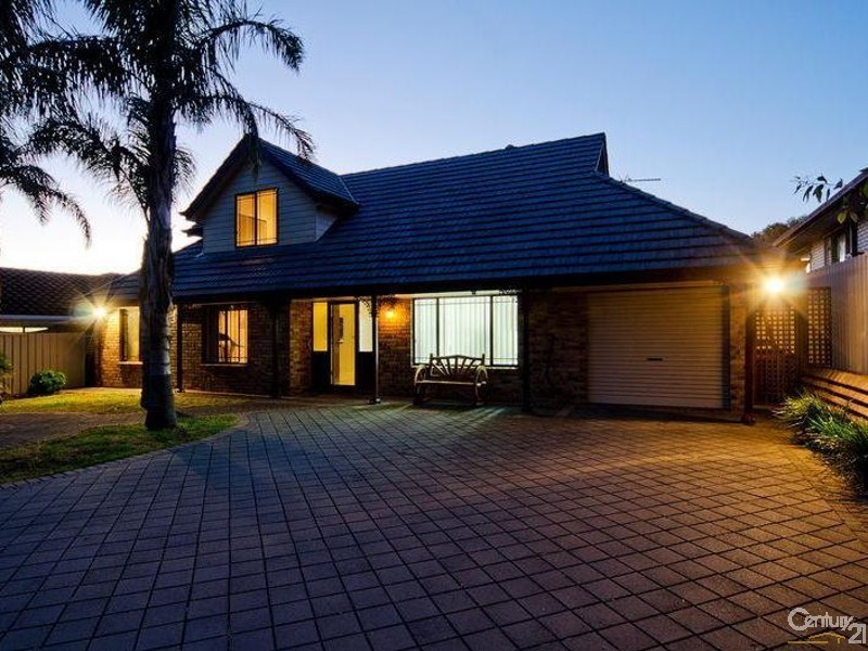 27 Griffiths Drive, Moana SA 5169