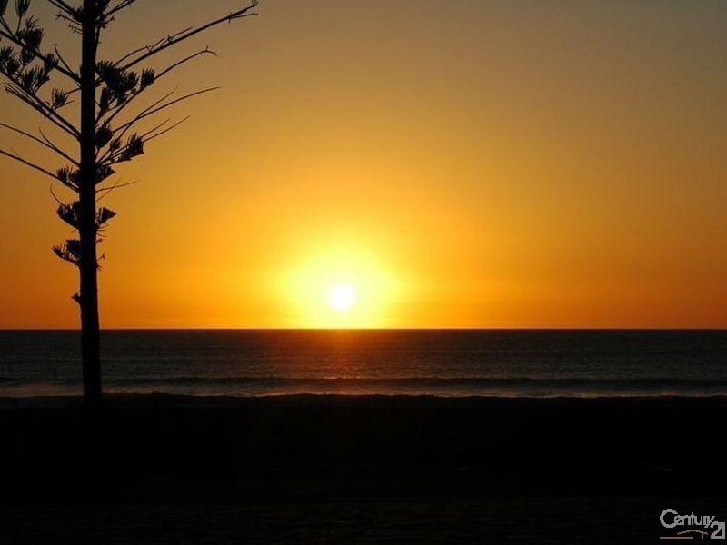 27 Griffiths Drive, Moana SA 5169