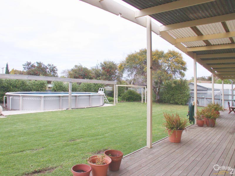 44 Kwinana Crescent, Port Noarlunga South SA 5167