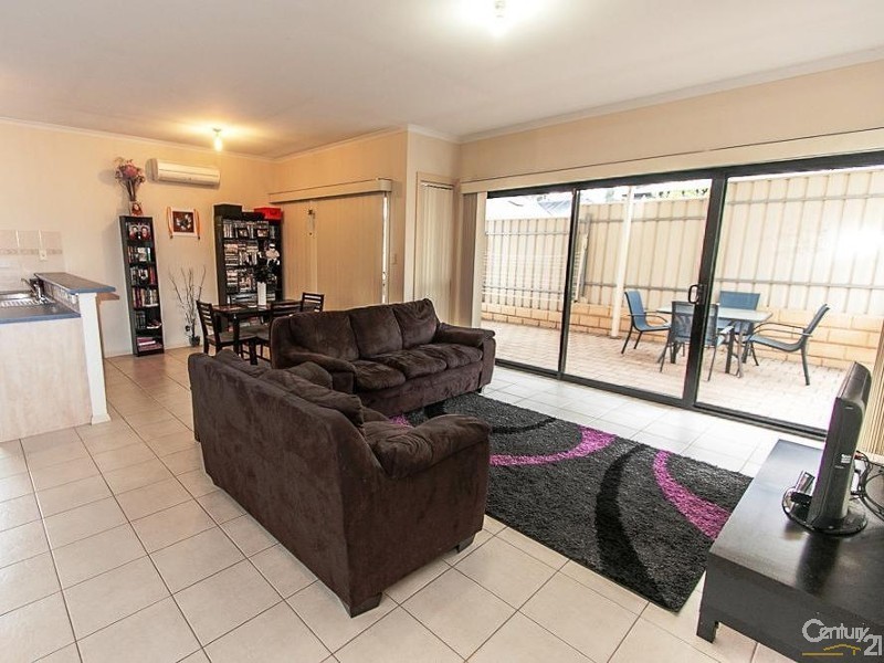2/11-15 Venning Street, Morphett Vale SA 5162