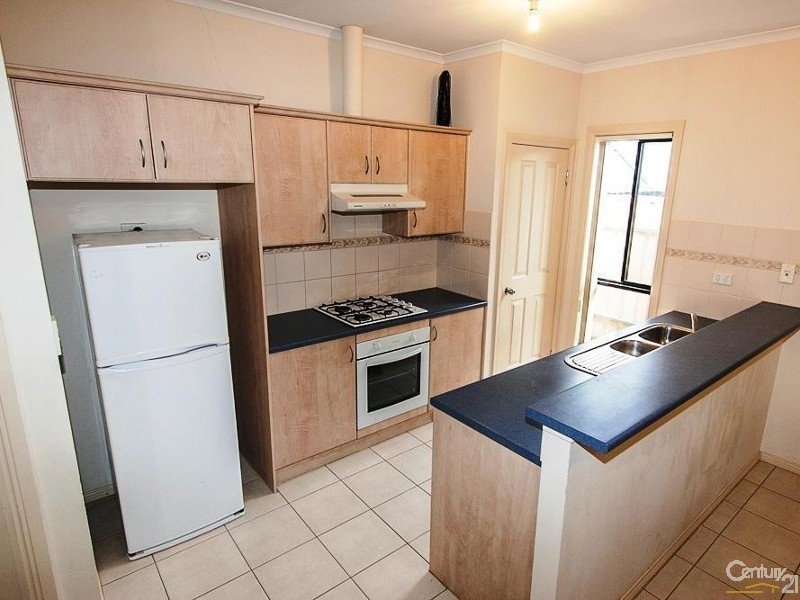 2/11-15 Venning Street, Morphett Vale SA 5162