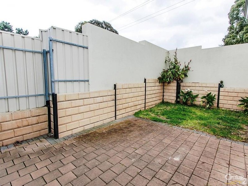 2/11-15 Venning Street, Morphett Vale SA 5162