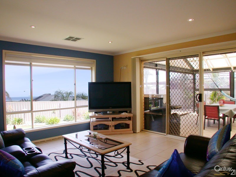 66 Grand Boulevard, Seaford Rise SA 5169
