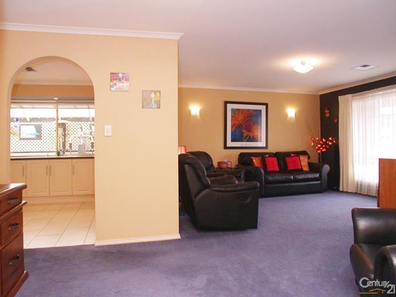 66 Grand Boulevard, Seaford Rise SA 5169