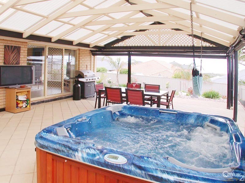 66 Grand Boulevard, Seaford Rise SA 5169