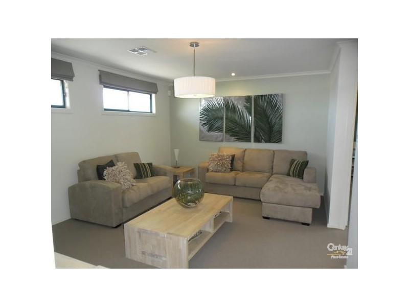 87 Seaford Road, Seaford Meadows SA 5169