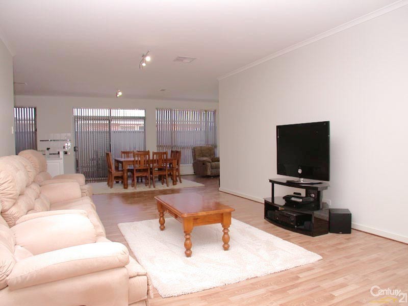 32 Lighthouse Terrace, Seaford Meadows SA 5169