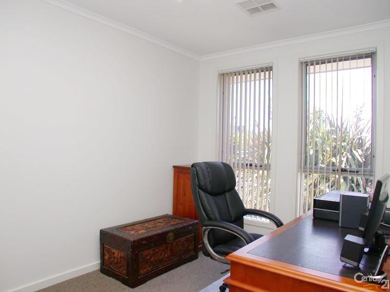 32 Lighthouse Terrace, Seaford Meadows SA 5169