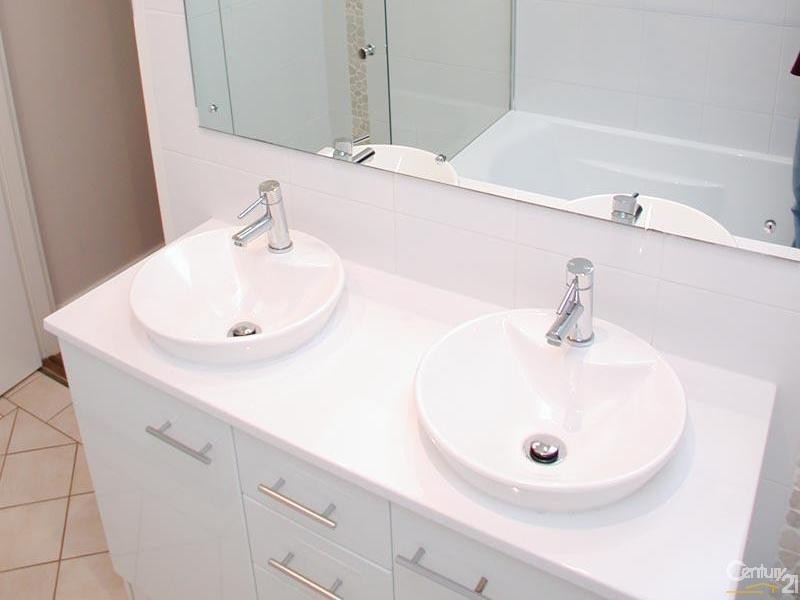 24 Elizabeth Street, Reynella SA 5161