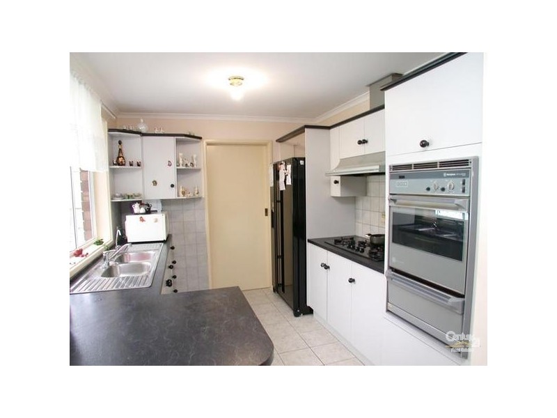11 Jagger Crescent, Woodcroft SA 5162