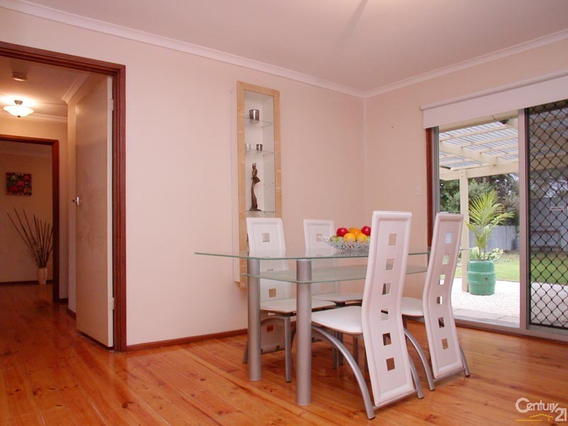 10 John Street, Morphett Vale SA 5162