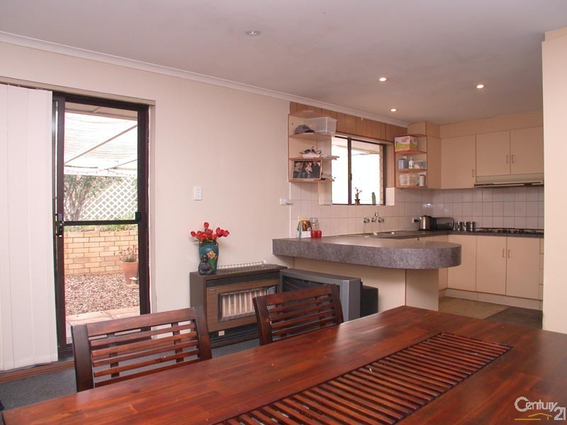 34 Marsden Drive, Huntfield Heights SA 5163