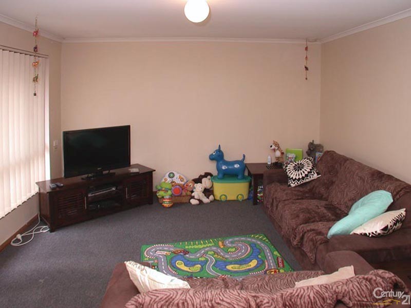 34 Marsden Drive, Huntfield Heights SA 5163