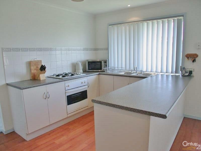 5 Weymouth Place, Seaford SA 5169
