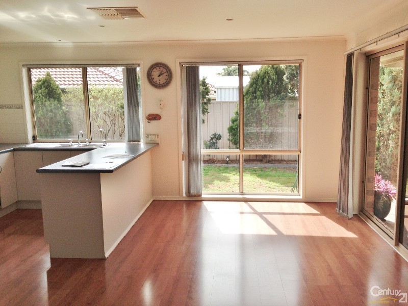 5 Weymouth Place, Seaford SA 5169