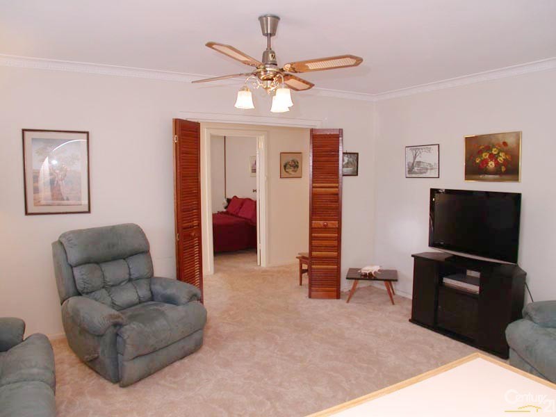 15 Blackwood Crescent, Morphett Vale SA 5162