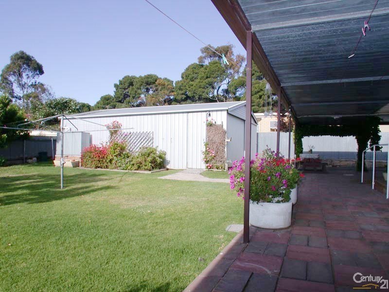 15 Blackwood Crescent, Morphett Vale SA 5162