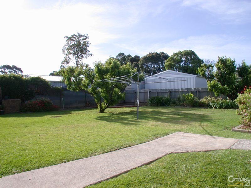 15 Blackwood Crescent, Morphett Vale SA 5162