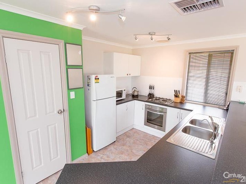 13  Mountain Ash Court, Hackham SA 5163