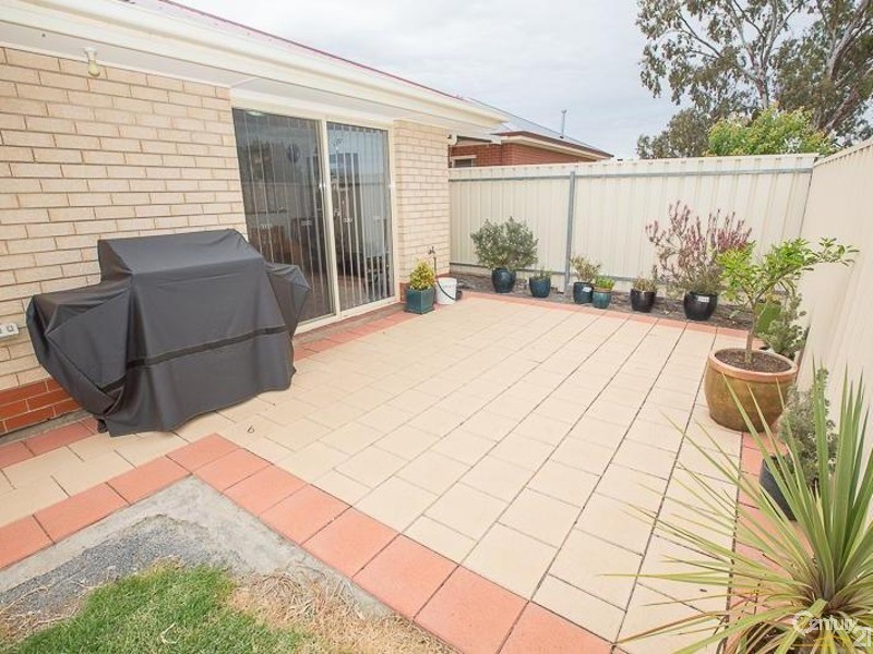 13  Mountain Ash Court, Hackham SA 5163