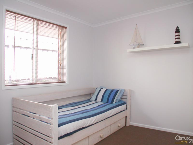 6 St Martins Court, Woodcroft SA 5162